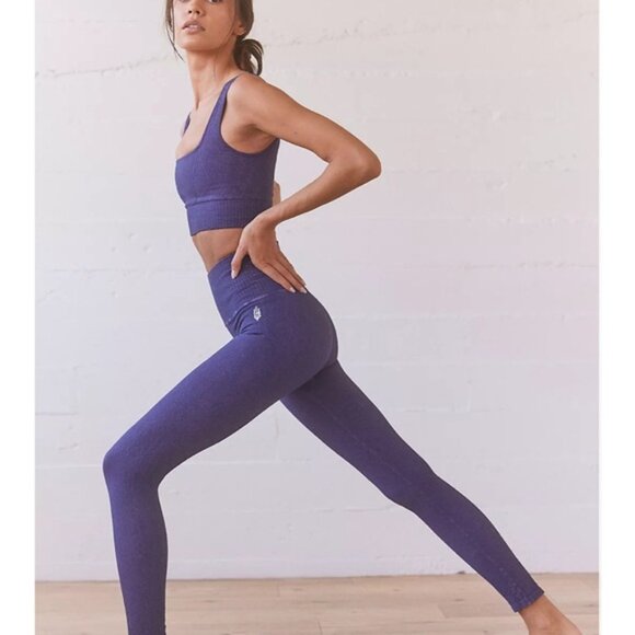 Free People Movement Good Karma Tile Textured two piece leggings and bra set - Picture 16 of 16